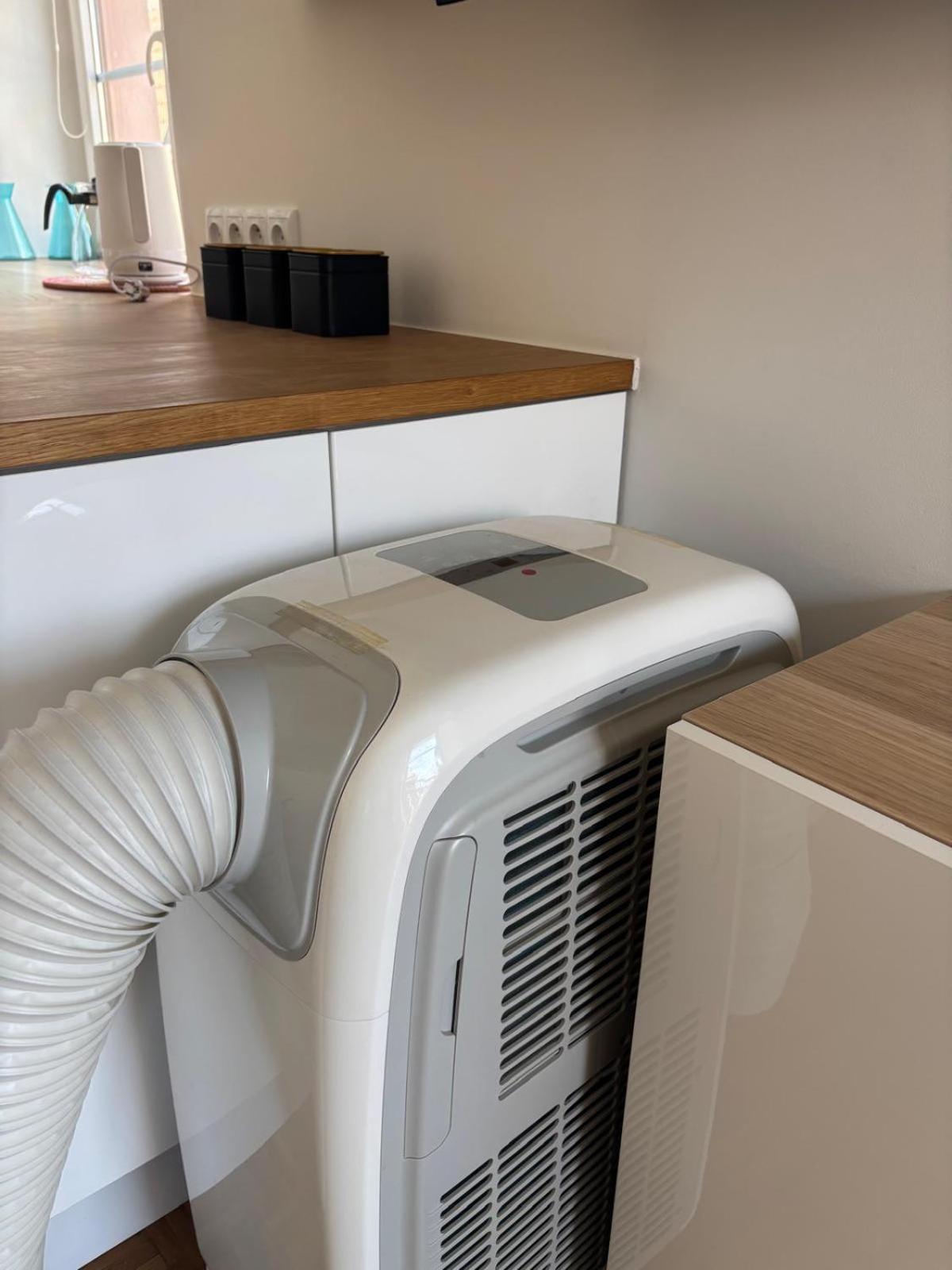 Appartement Muzyczna Oaza Przy Rynku à Wrocław Extérieur photo